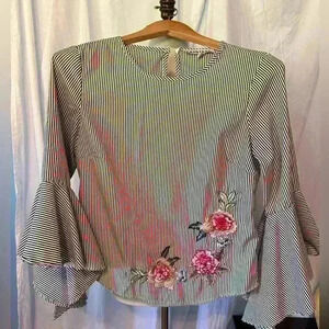 Kontrol Pinstripe Blouse With Bell Sleeve And Embroidered Flowers. Womens Size S